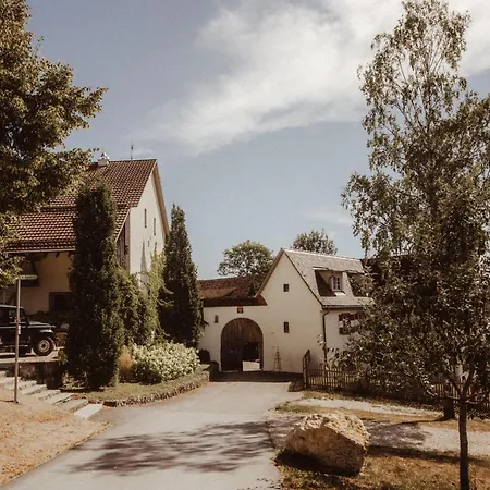 Naturhotel Maise Hotell